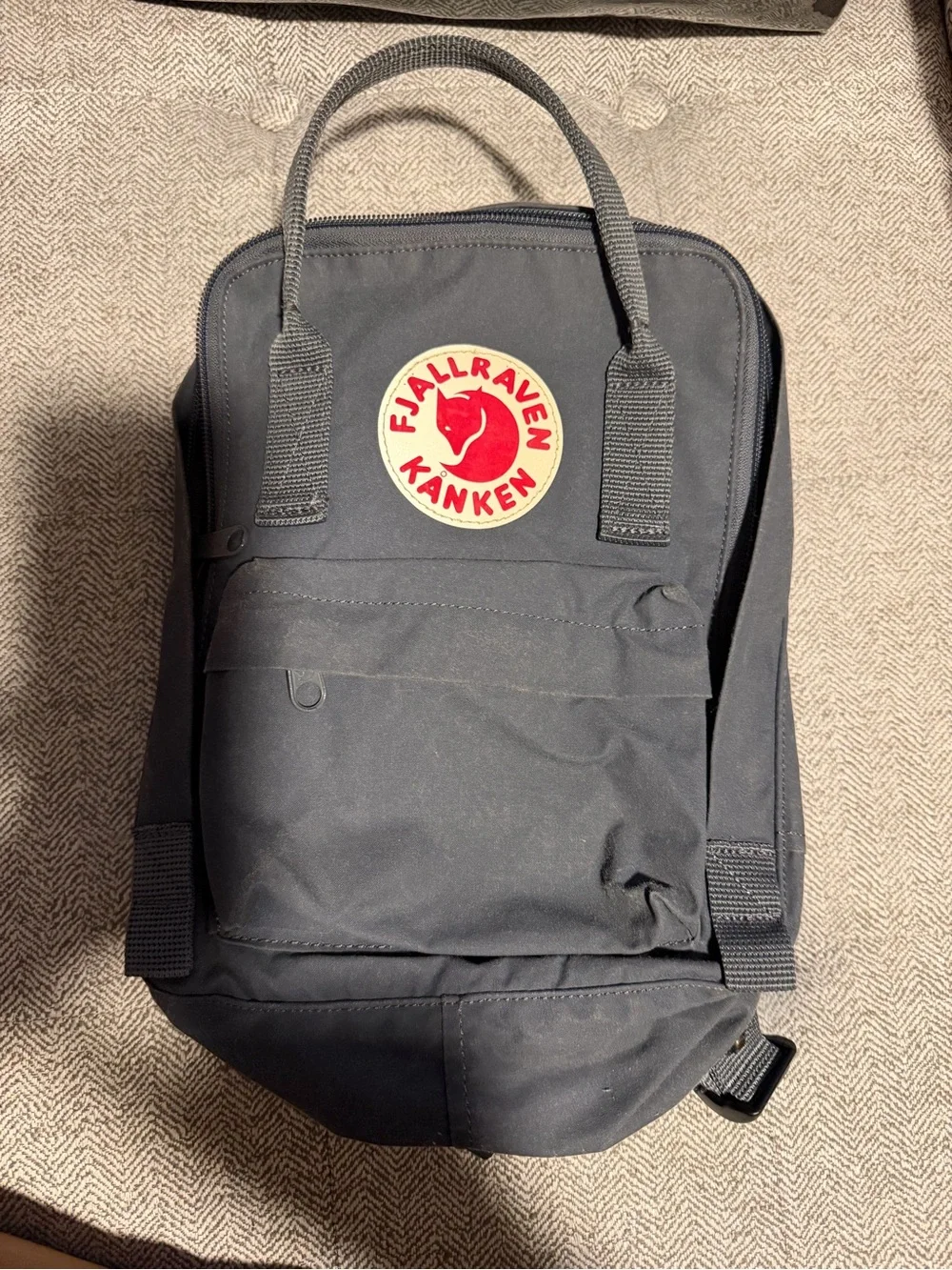Fjallraven Kanken Classic Backpack in Black with Red Logo